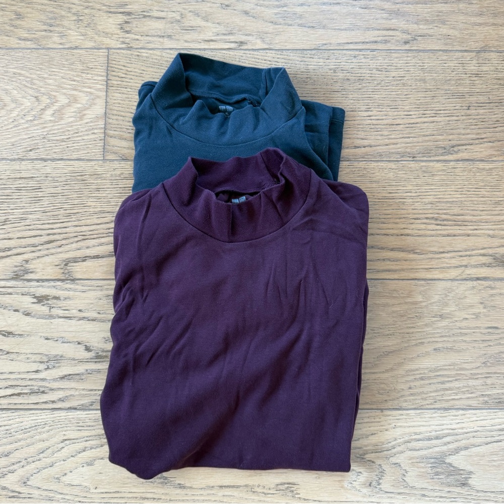 2 - UniqloMock Neck Long Sleeve Shirts - Wine and Dark Grey - XL